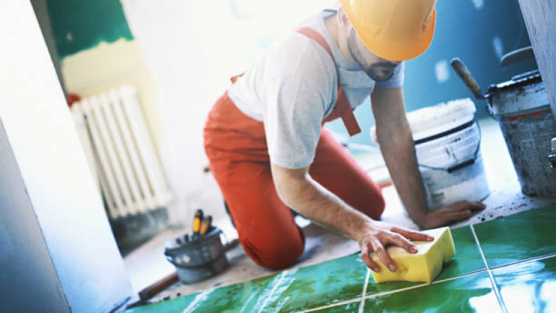 Limpeza de Apartamento Pós Obra Empresa Guarujá - Limpeza de Piso Cerâmico Pós Obra