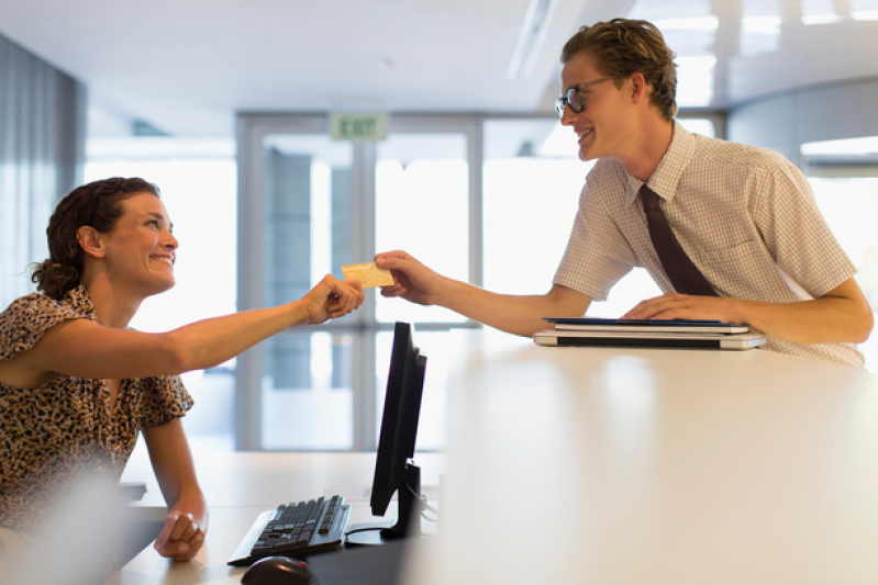 Terceirização Recepcionista Embu das Artes - Empresa de Terceirização de Recepcionista